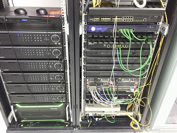 交換機除了硬件故障以外一般還有軟件故障，其中交換機軟件故障可以分為以下幾類：